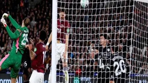 马耳他文化中心：新春庙会上的通信文化探索之旅